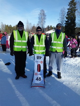 Osaston edustus Multian potkukelkkailun MM- kisoissa 2017. Hyväntekeväisyyshaasteviestissä.